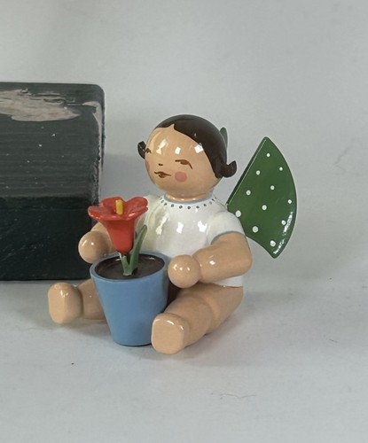 2641 engel mit blumentopf - mit,