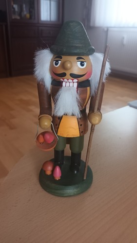 Nussknacker pilzsammler figur - nussknacker,