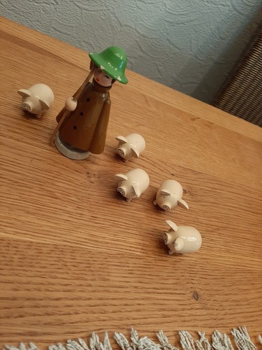 Schweinehirt schweine - schweinehirt,