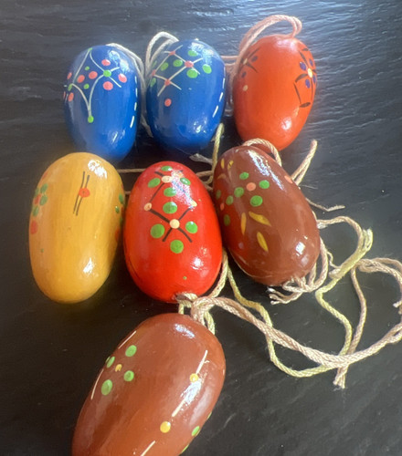 Bunte ostereier bemalt - 7,